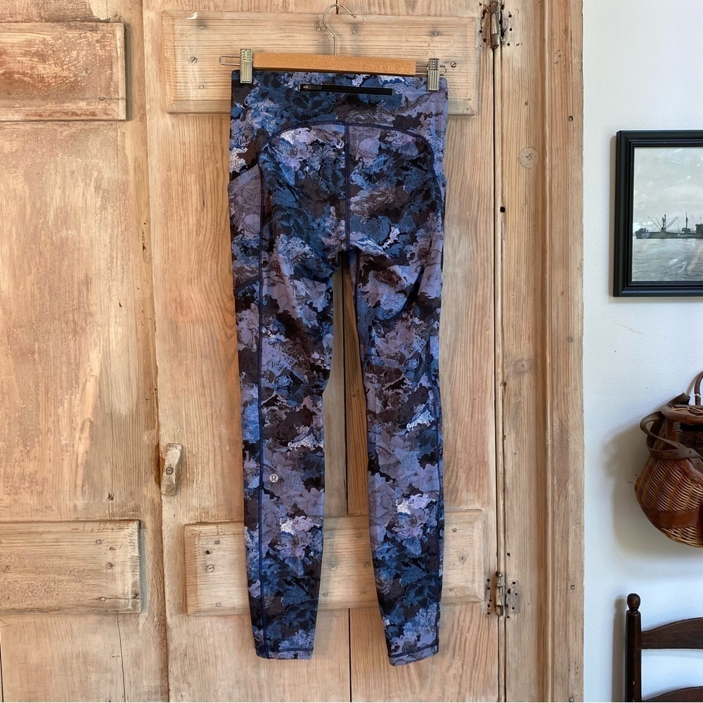 Lululemon Athletica Blue and Purple Speed Up Tights Leggings Women’s size 4 - Picture 2 of 9